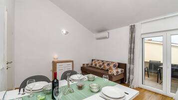 Apartment (A1) | Living room