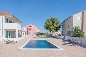 Outdoor pool - Apartments Labar (Biograd na Moru)