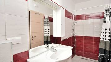 House | Bathroom | Shower