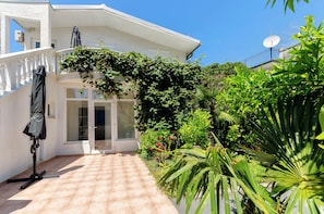 Apartment (A1) | Exterior - Apartment Family Apartments Ina (Vodice)