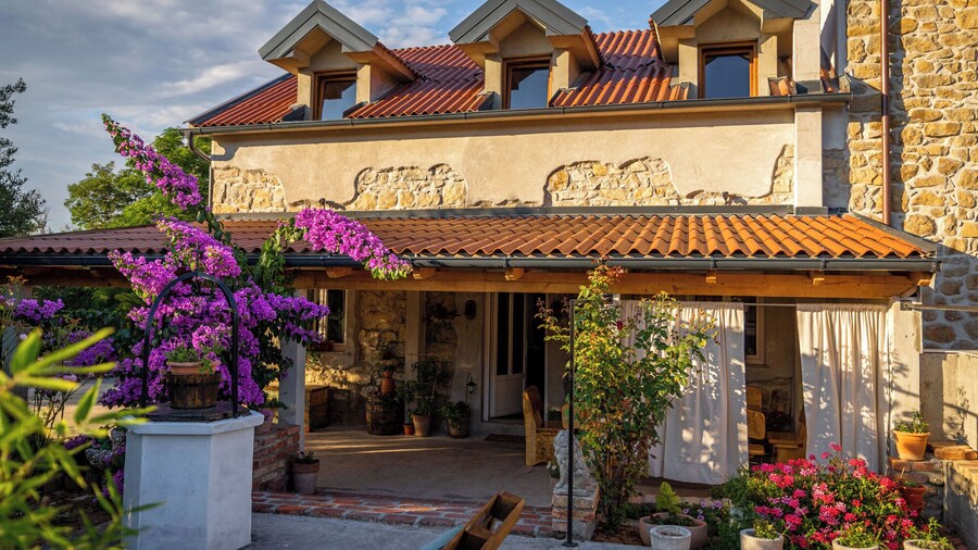 House Garden House