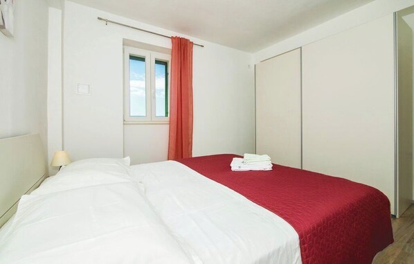 Hus | Safe på rommet, strykejern/-brett og wi-fi (inkludert)