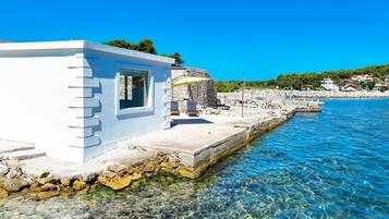 Studio (A2) | Beach | Beach nearby