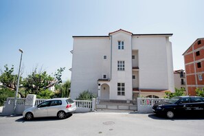 Building design - Apartments Family Spacious (Split)
