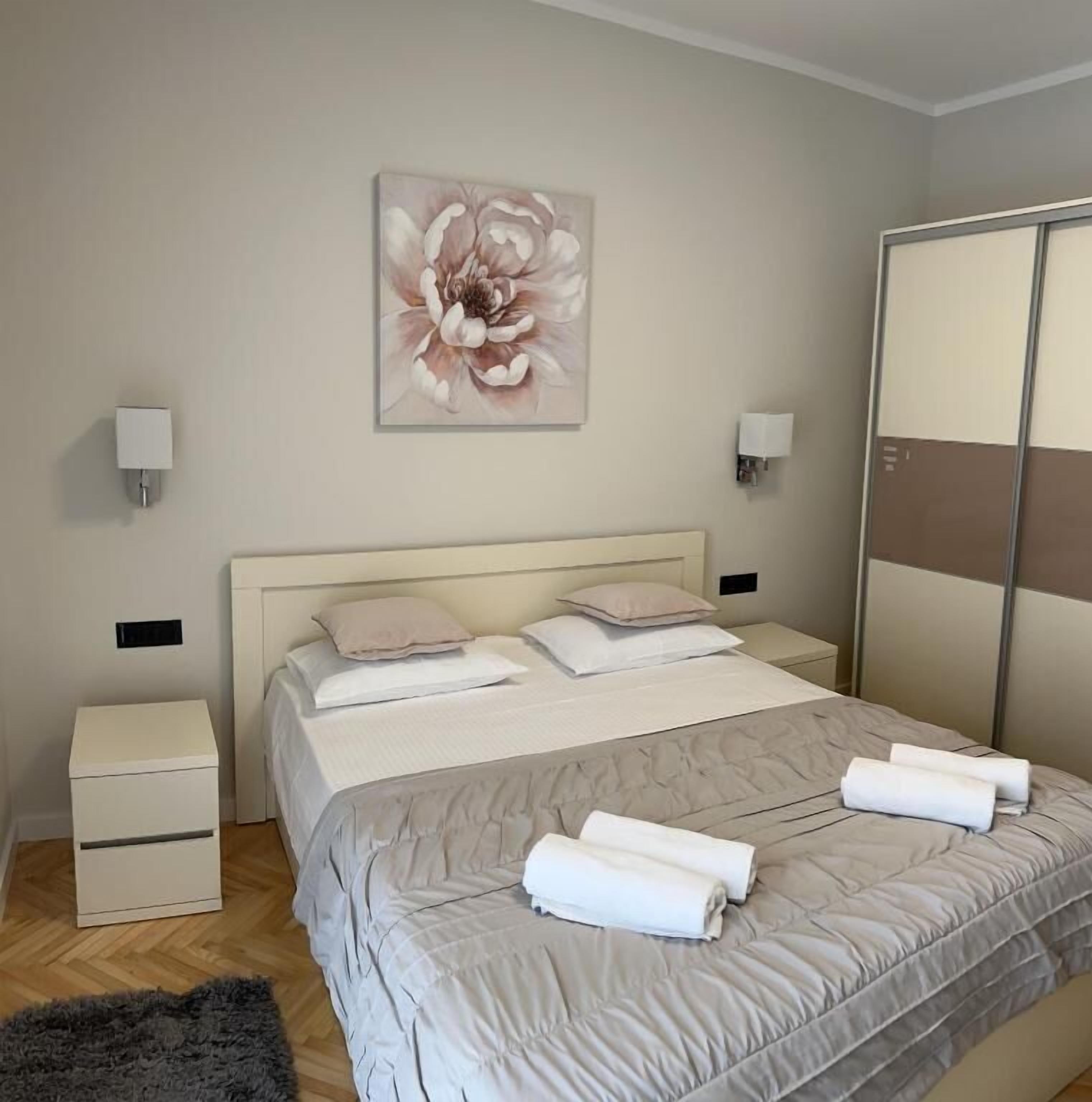 Apartment (A1) | In-room safe, iron/ironing board, free WiFi