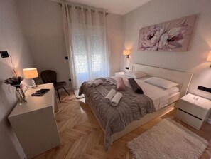 Apartment (A1) | In-room safe, iron/ironing board, free WiFi - Apartment Palm Tree (Dugi Rat)