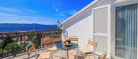 아파트 (A1) | 발코니