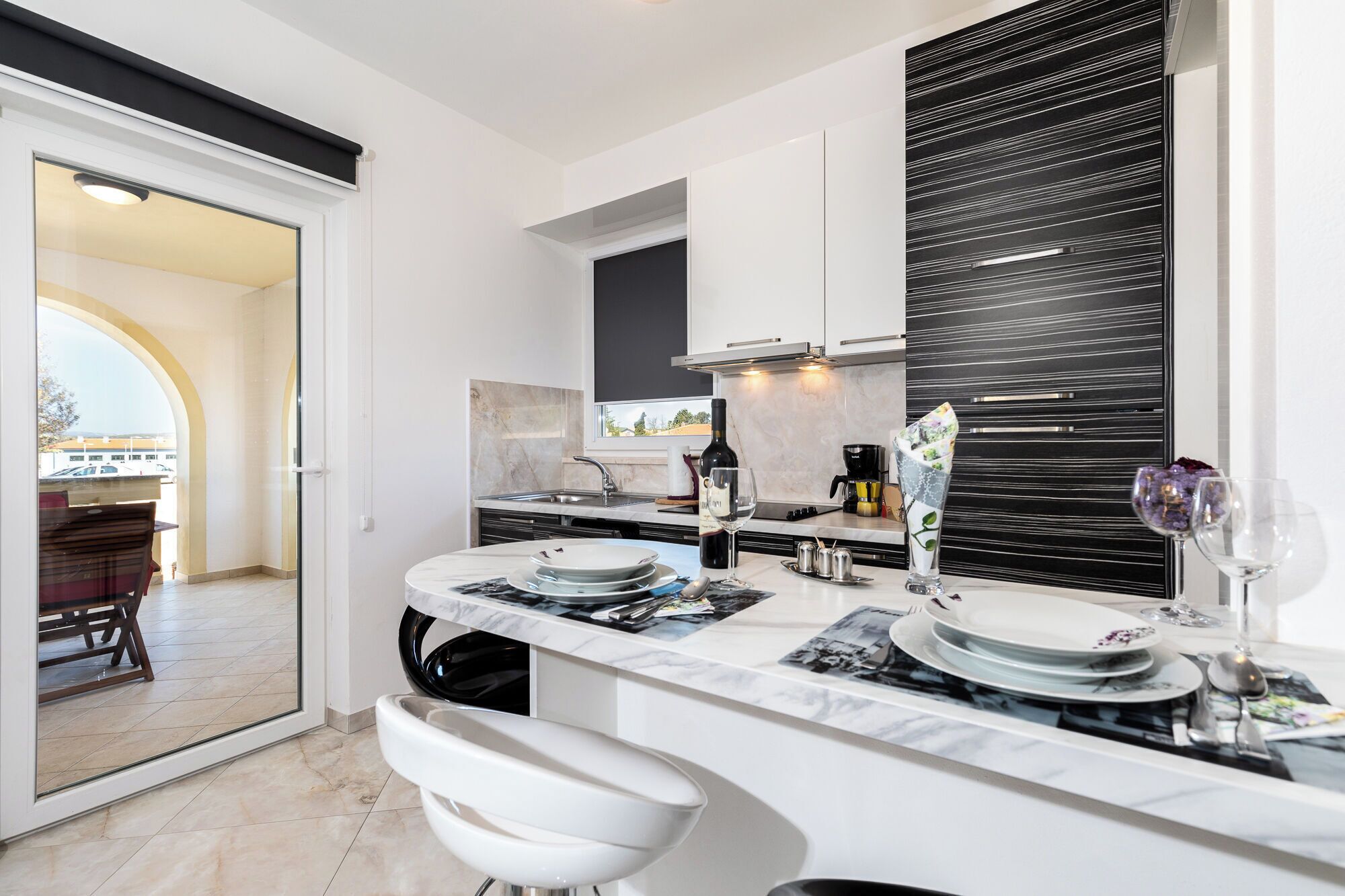 Apartment (A1) | Private kitchen | Fridge, microwave, stovetop, dishwasher