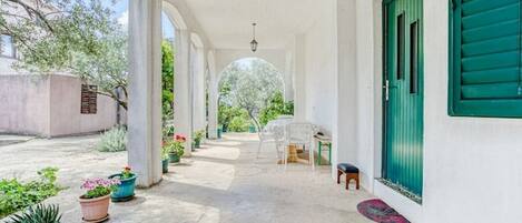 Apartment (A1) | Terrace/patio