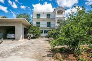 Building design - Apartments Katin Kutak (Sibenik)