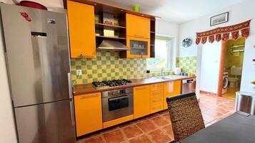 House | Private kitchen