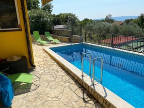 Outdoor pool - House Malnar (Krk)