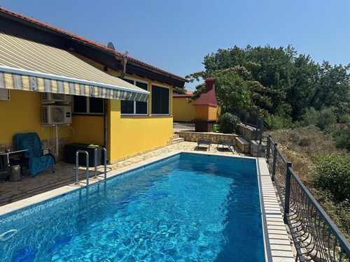 House Malnar