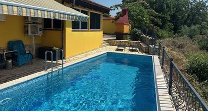 House Malnar