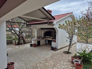 BBQ/picnic area - Apartment Ribaric (Rab)