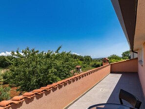 House | Balcony - House Haus Petar (Kastelir-Labinci)