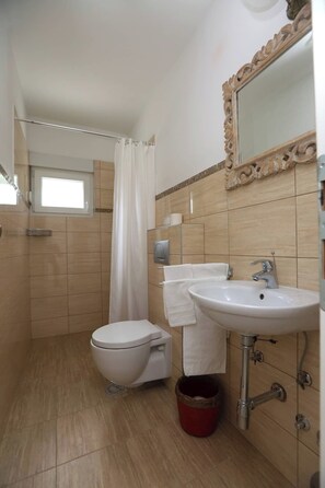 Appartement (A1) | Salle de bain | Douche