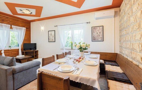 House Anteana