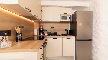 Ferienhaus | Eigene Küche | Kühlschrank, Mikrowelle, Ofen, Herdplatte