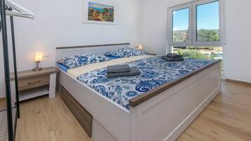 Apartment (A2)