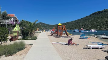 Playa en los alrededores