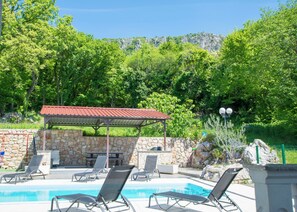 Outdoor pool - House Bribirska Vila (Vinodol)