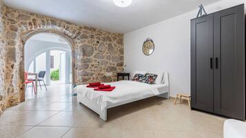 Studio (A1) | Iron/ironing board, free WiFi