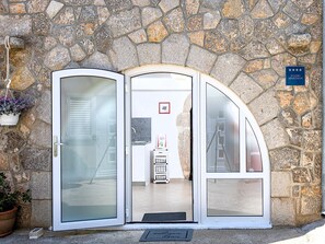 Exterior detail - Apartment Sweet Studio (Punat)