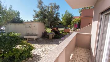 Apartment (A1) | Balcony