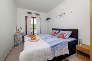 Apartment (A1) | Iron/ironing board, free WiFi - Apartment M&M (Lopar)