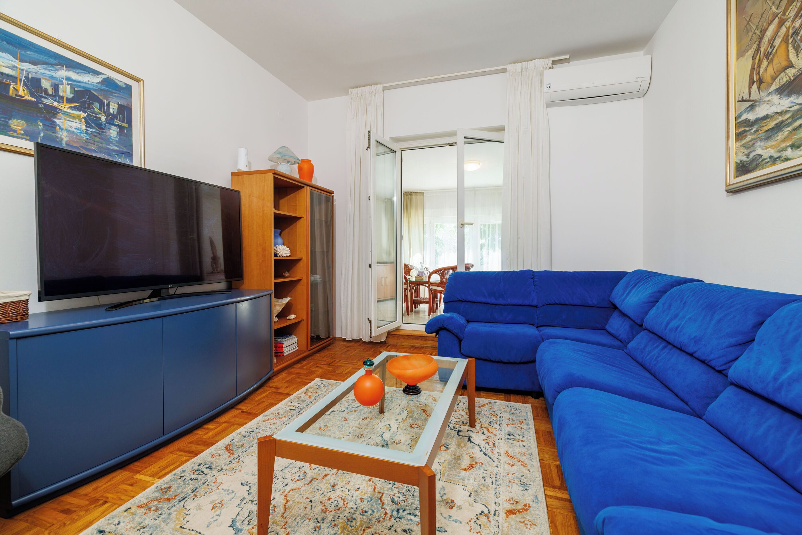 Apartment (A1) | Living room