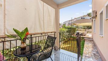 Appartement (A2) | Terrasse/Patio