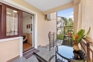 Terrace/patio - Apartments Vera (Porec)