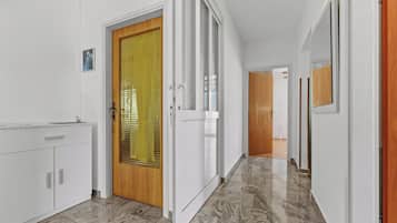 Căn hộ (A1) | Hành lang