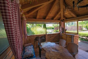 تناول الطعام