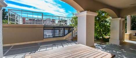 Apartment (A1) | Terrace/patio