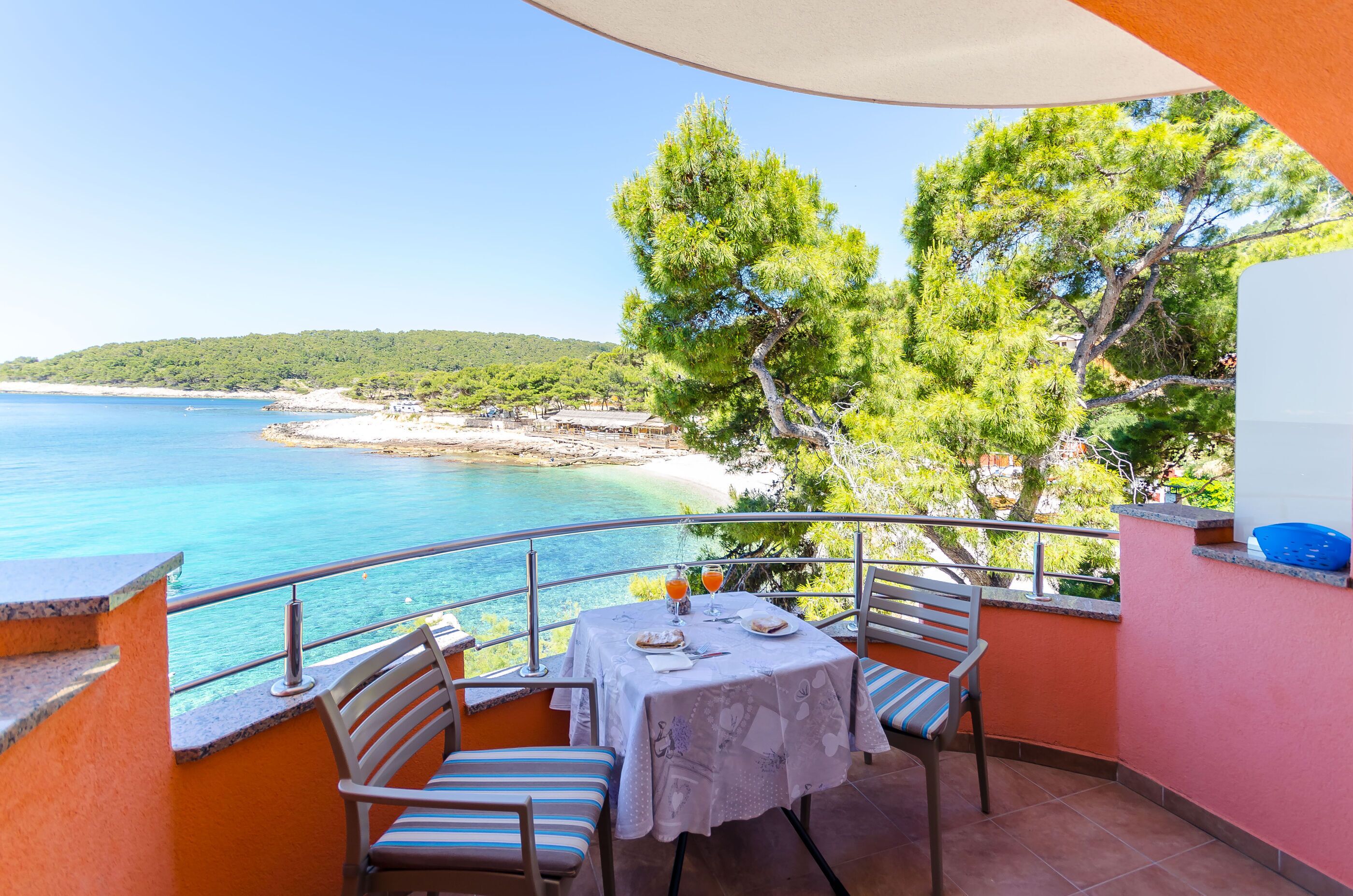 Studio (A5) | Water view