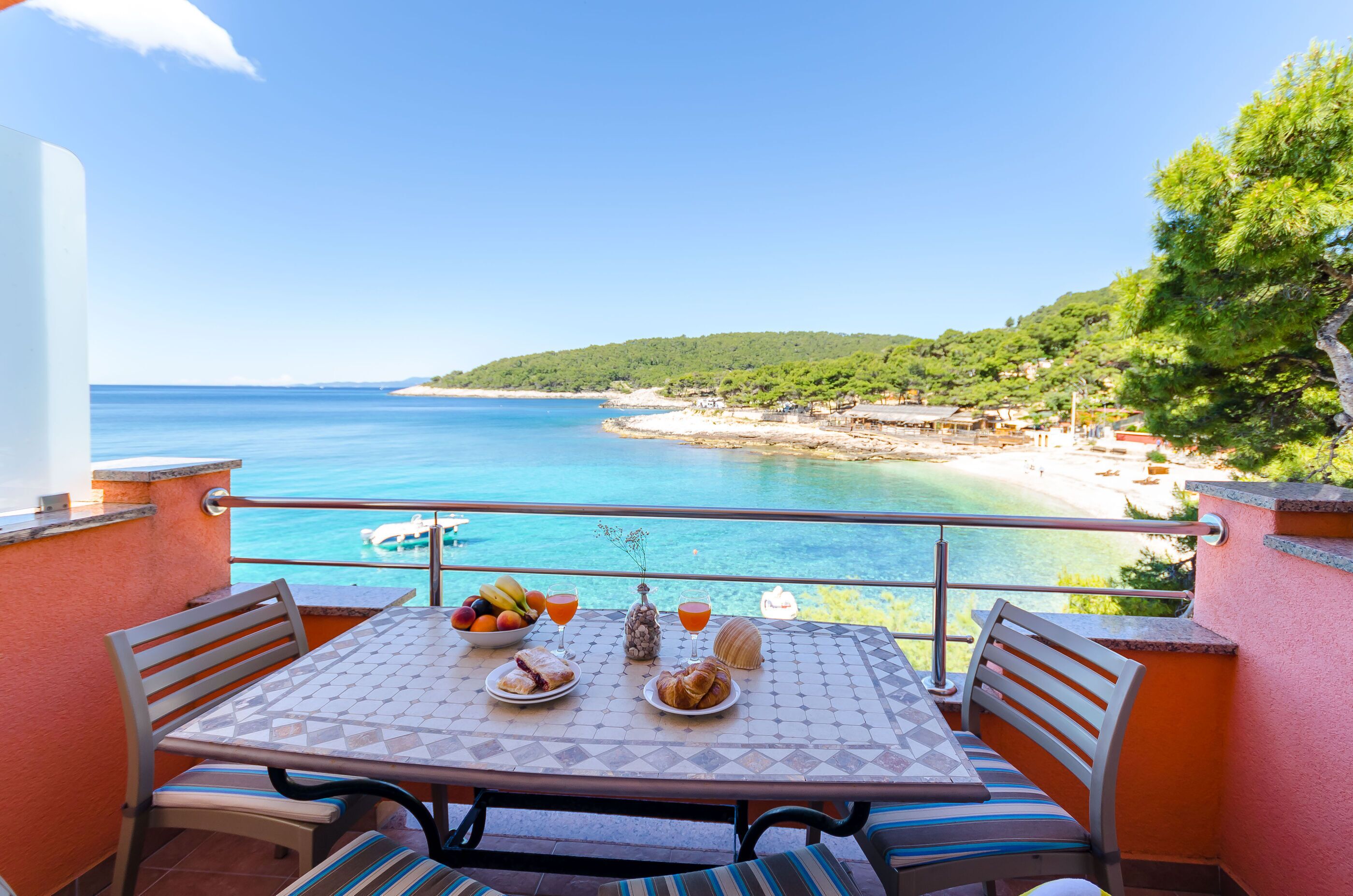 Appartement (A4) | Vue sur l’eau