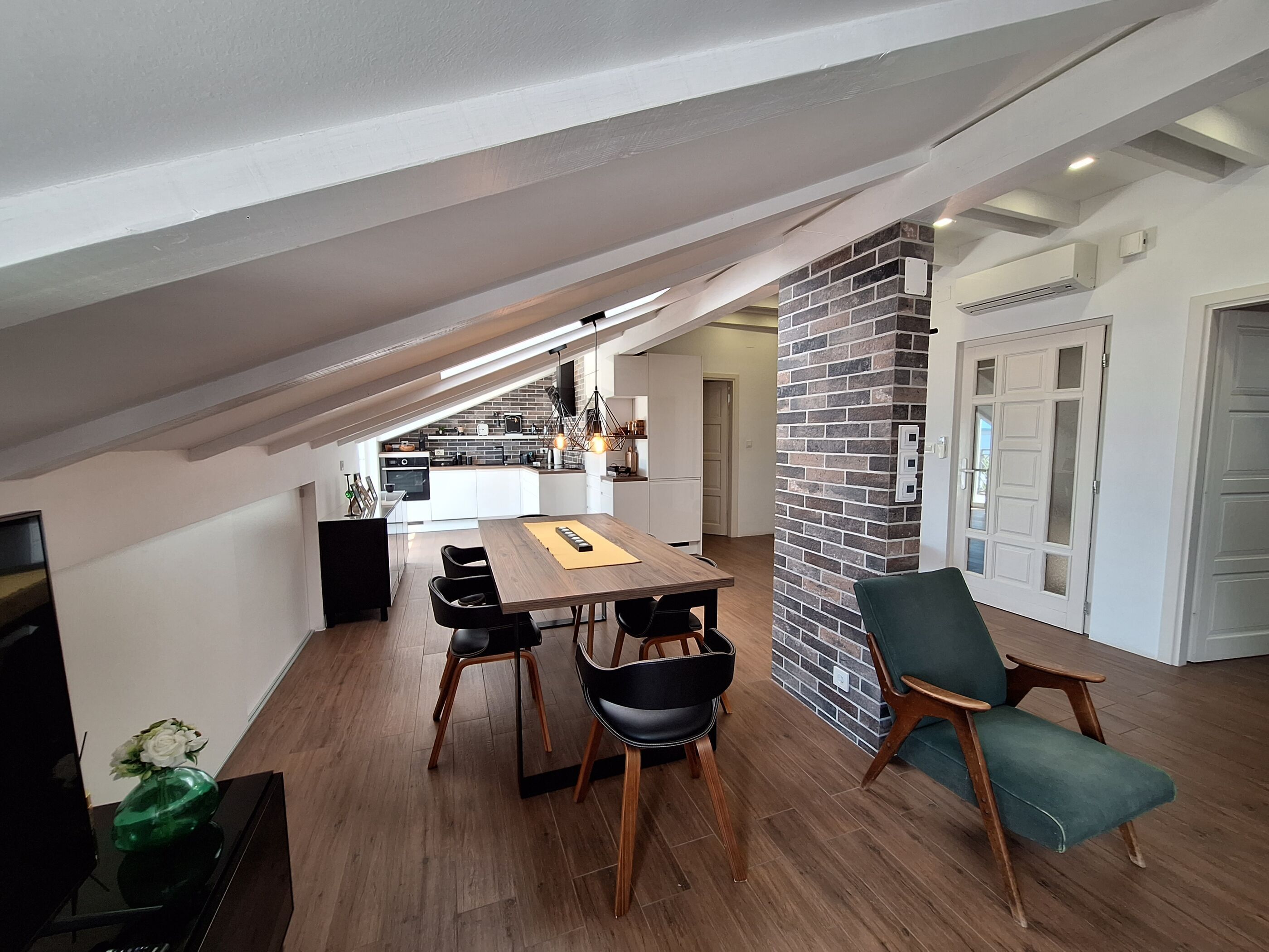 Apartment (A2) | Private kitchen | Fridge, microwave, oven, stovetop