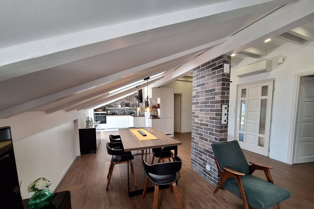 公寓 (A2) | 私人厨房 | 冰箱、微波炉、烤箱、炉灶