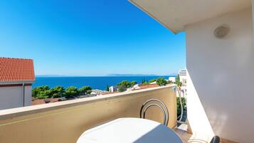 Apartment (A5) | Balcony