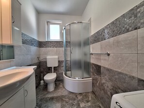 Apartment (A3) | Bathroom - Apartments Dalia (Crikvenica)