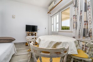 Apartment (A1) | Private kitchen | Fridge, microwave, stovetop, espresso maker - Apartments Vojko (Marina)