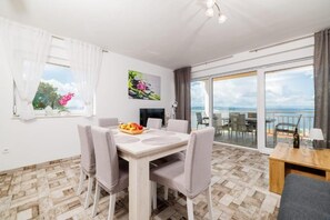 Apartment (A1) | Dining - Apartment Panorameblick (Crikvenica)