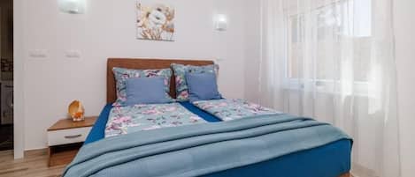 อพาร์ทเมนท์ (A2) | เตารีด/โต๊ะรีดผ้า, Wi-Fi ฟรี