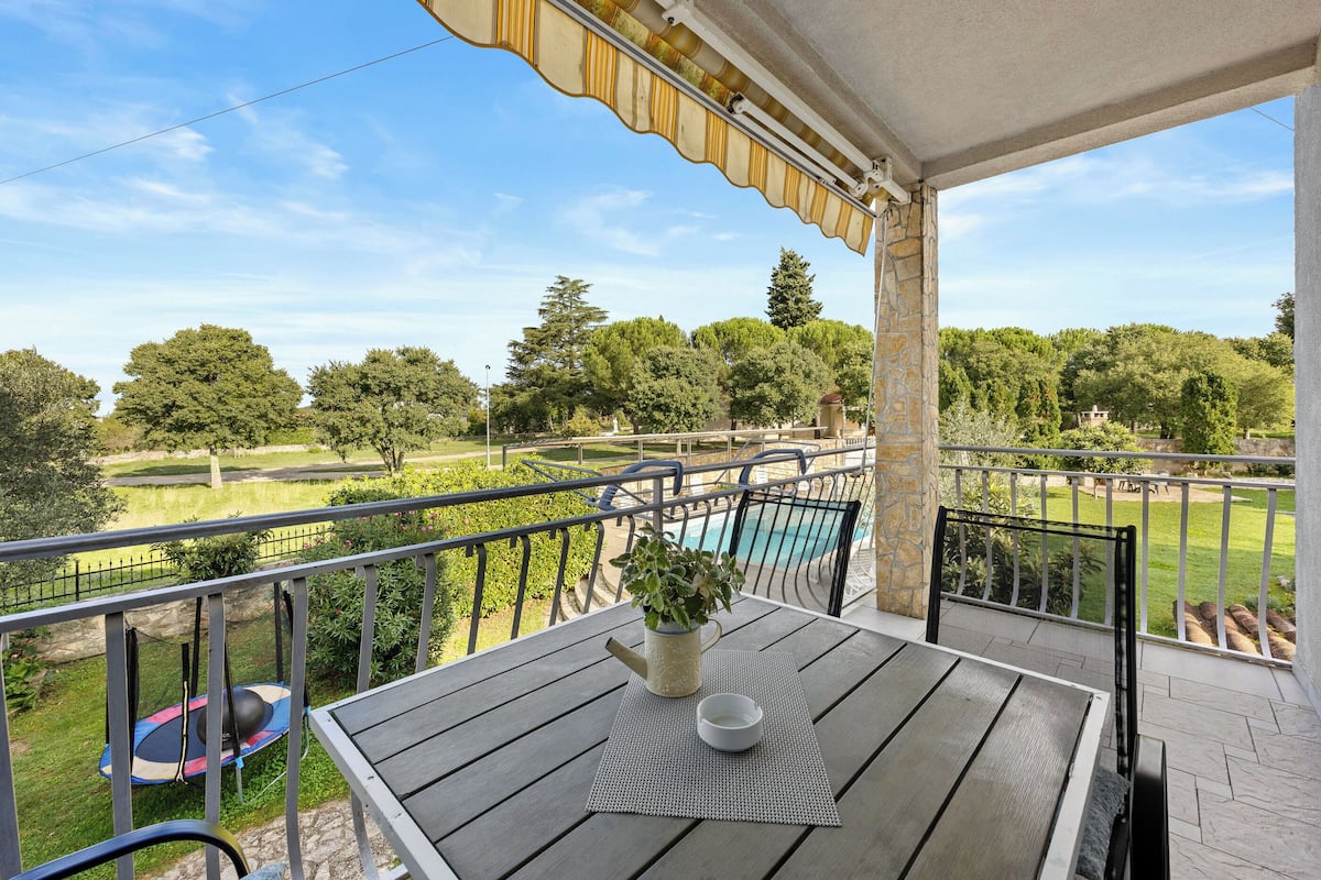 Apartment (A2) | Balcony