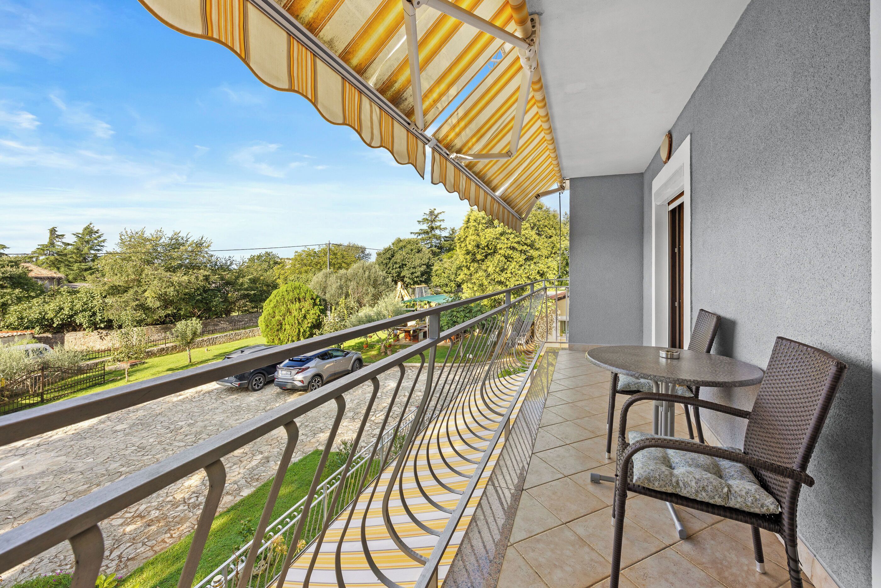 Apartment (A1) | Balkon