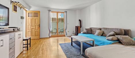 Apartment (A1) | Living room