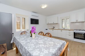 House | Private kitchen - House Mateljan (Jelsa)