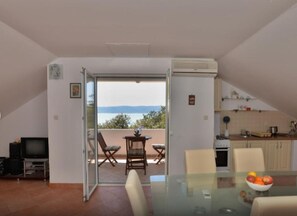 Dining - Apartments Kovami (Podgora)